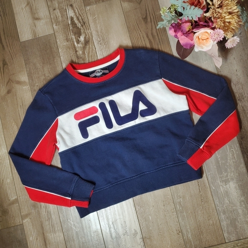 FILA Navy Blue Red and White Cropped Sweatshirt Women's Size Medium EUC